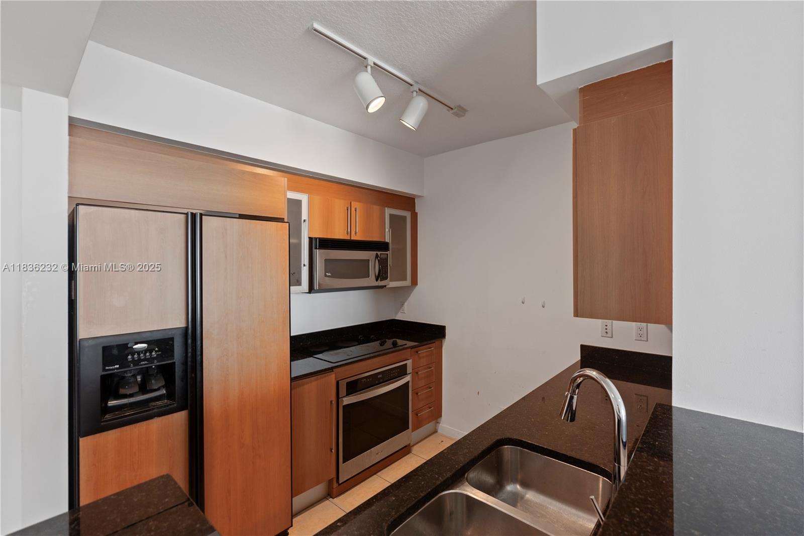 image One Miami East14