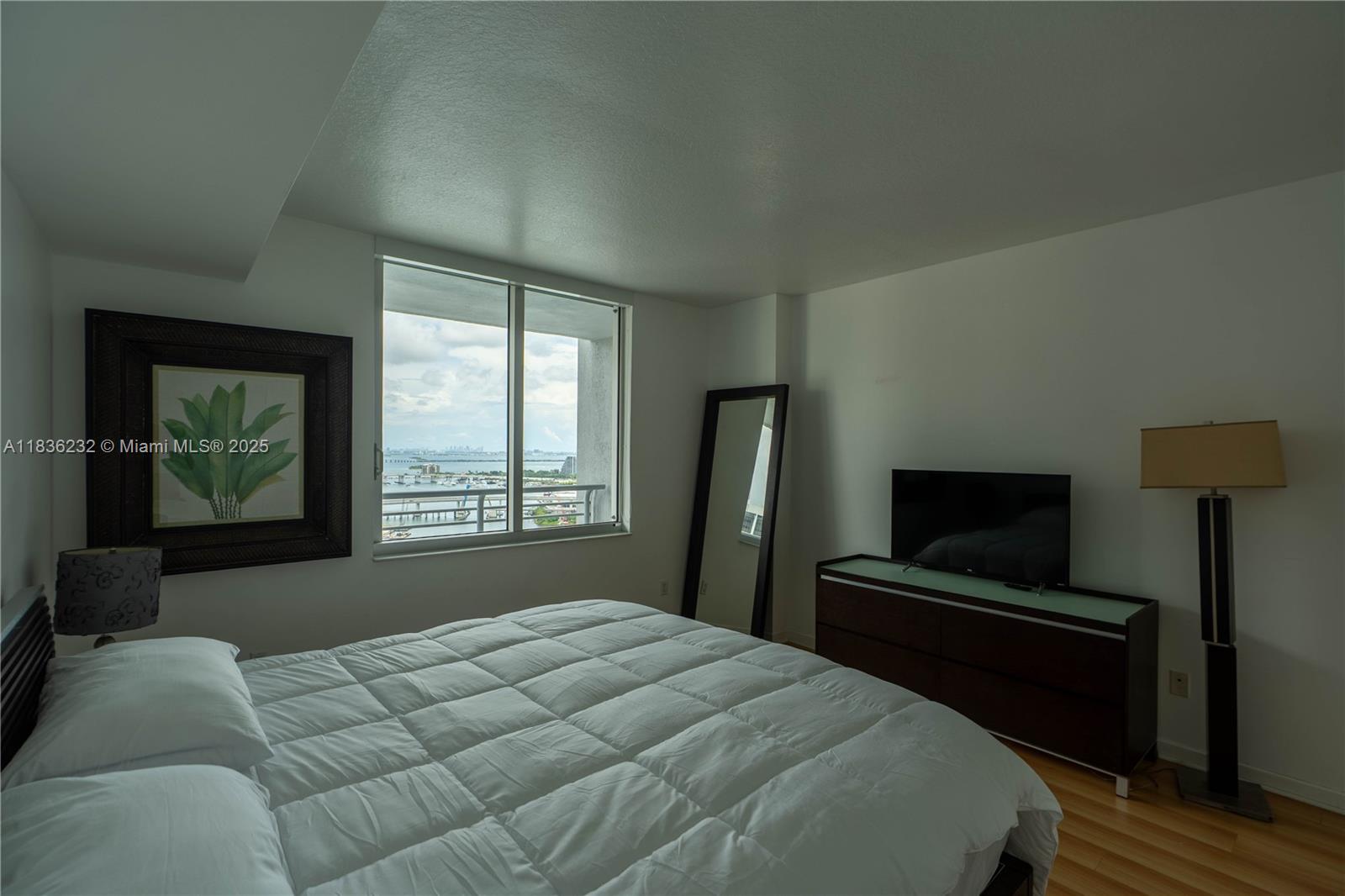 image One Miami East30