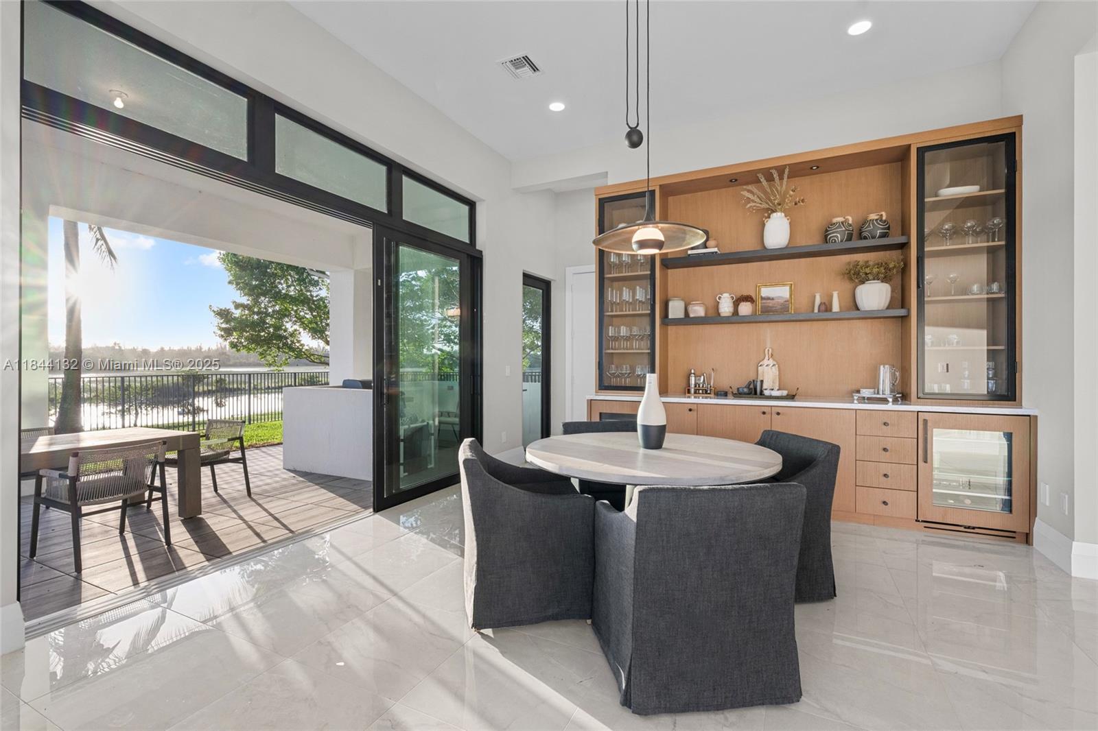 3275 Islewood Ave Weston, FL 33332