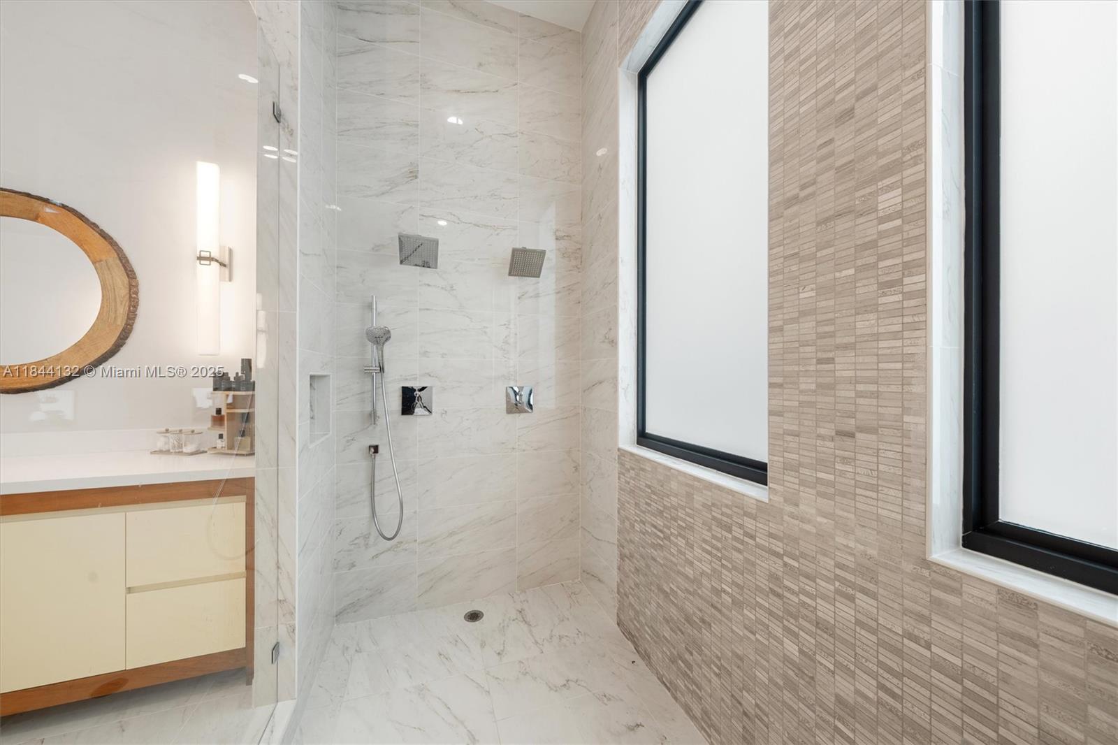 3275 Islewood Ave Weston, FL 33332