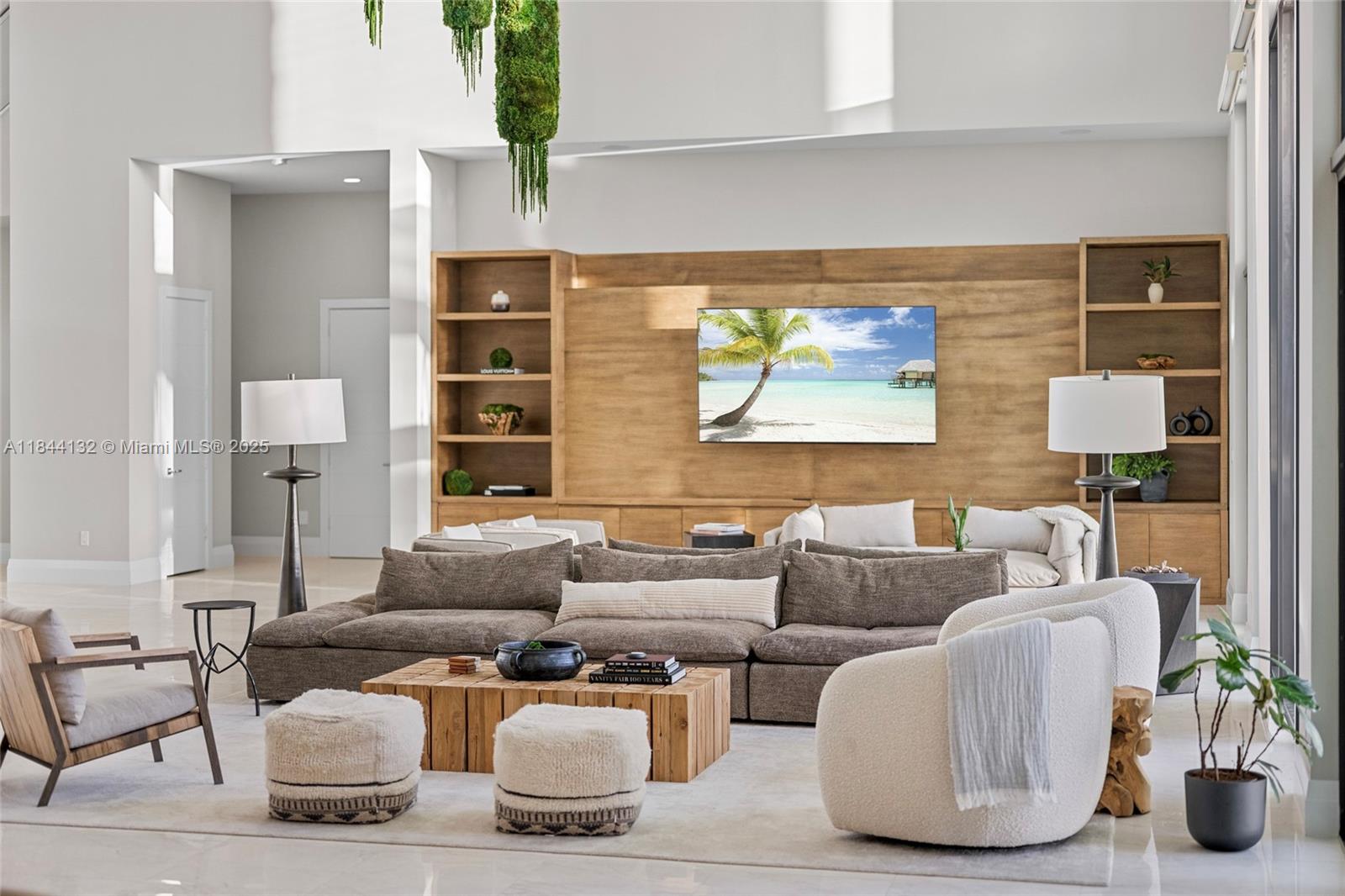 3275 Islewood Ave Weston, FL 33332