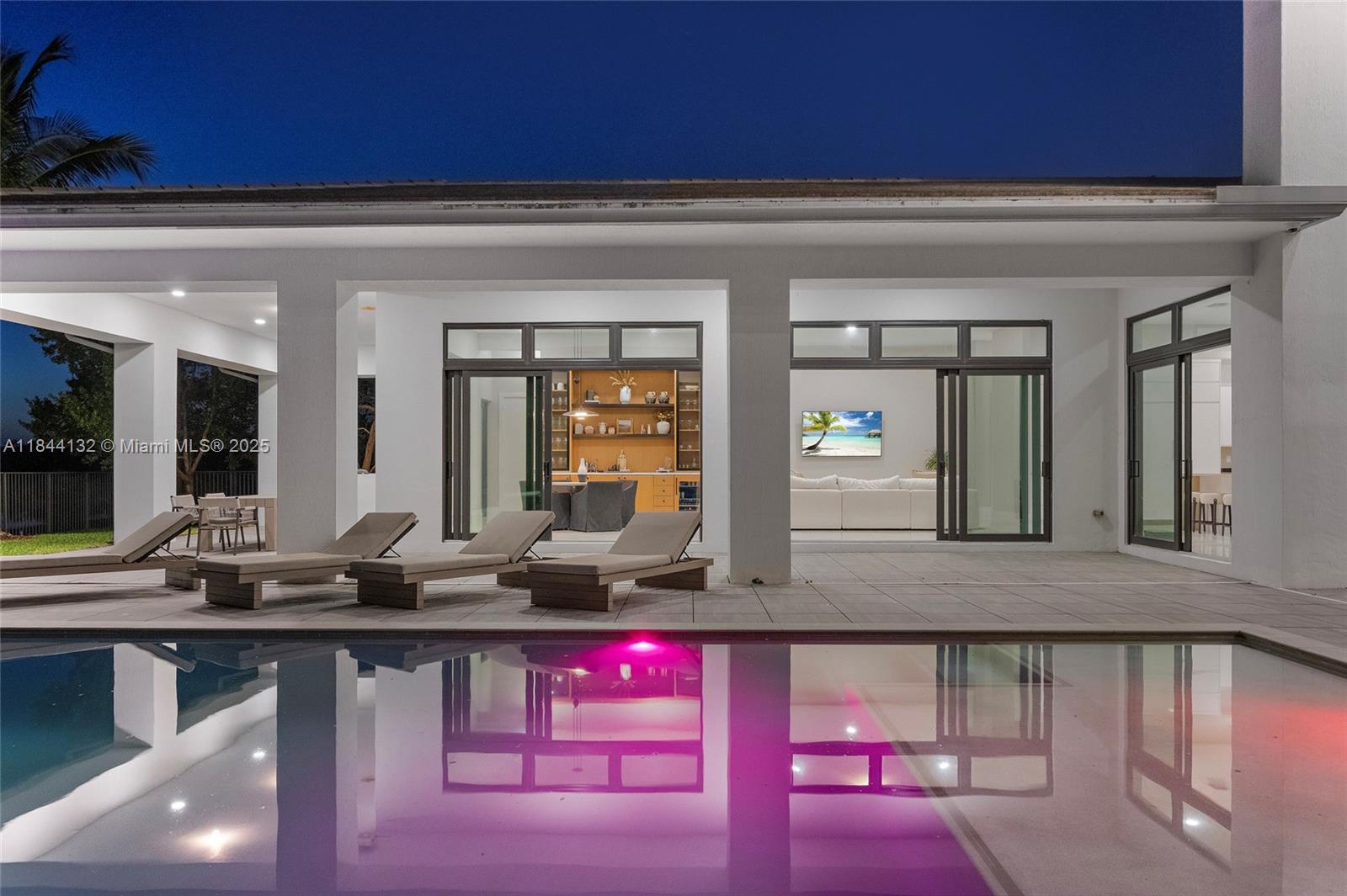 3275 Islewood Ave Weston, FL 33332