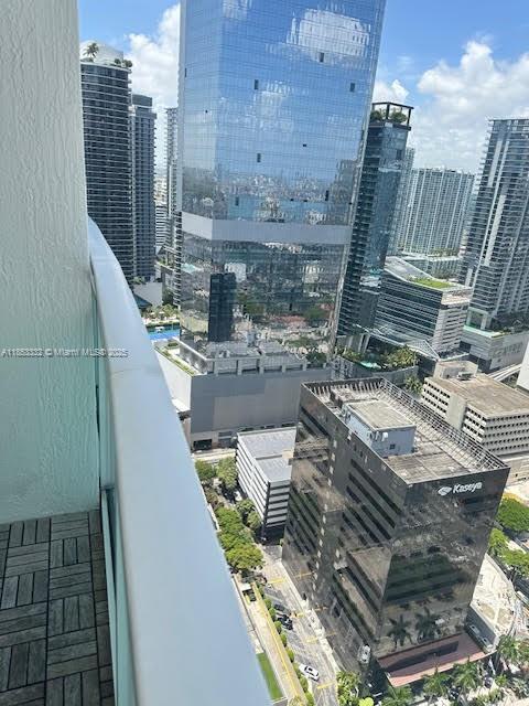 image The Plaza 901 Brickell Co39