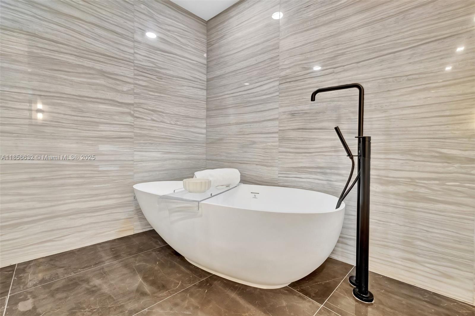 2200 N Ocean Blvd #S303 Fort Lauderdale, FL 33305