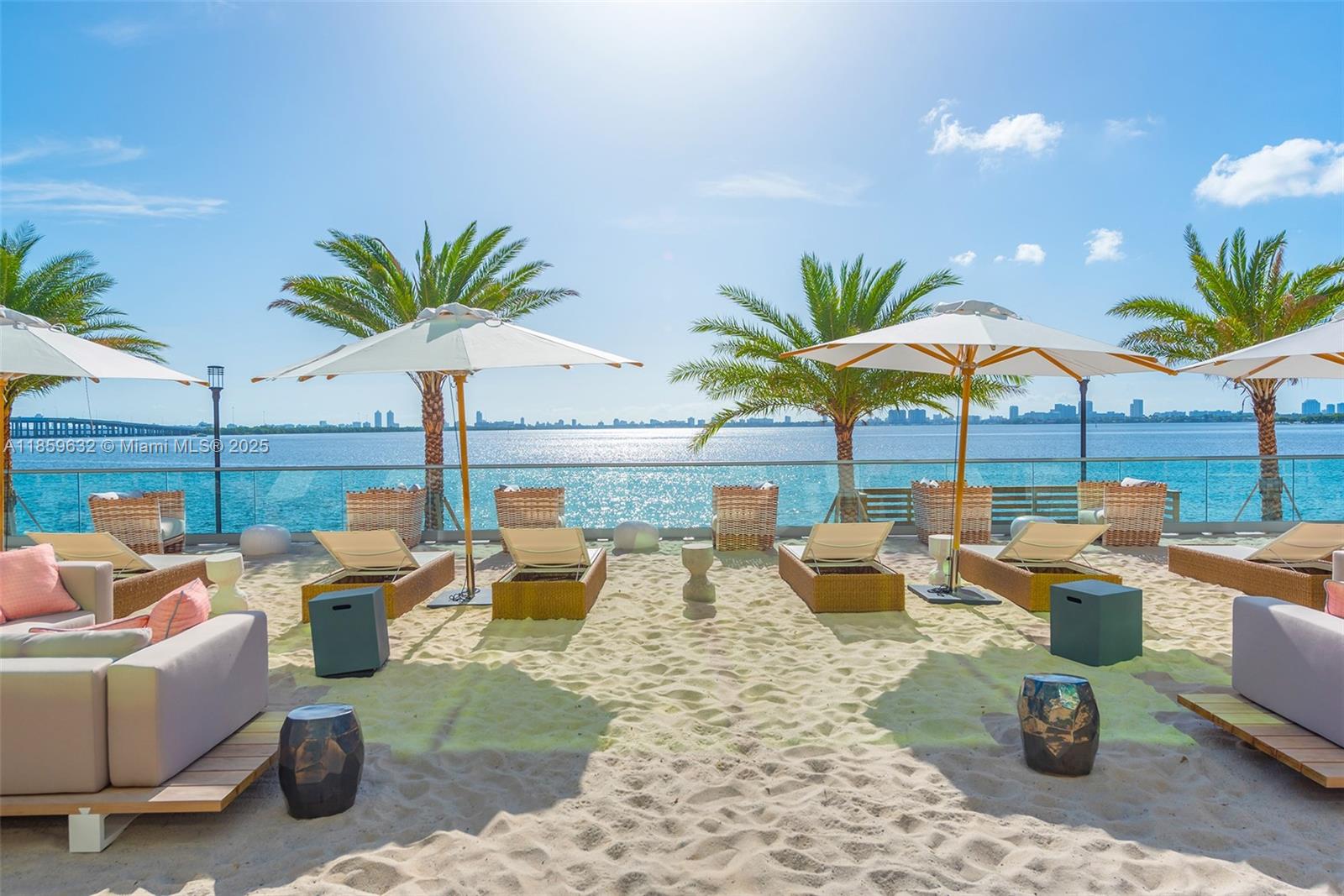 image Biscayne Beach45