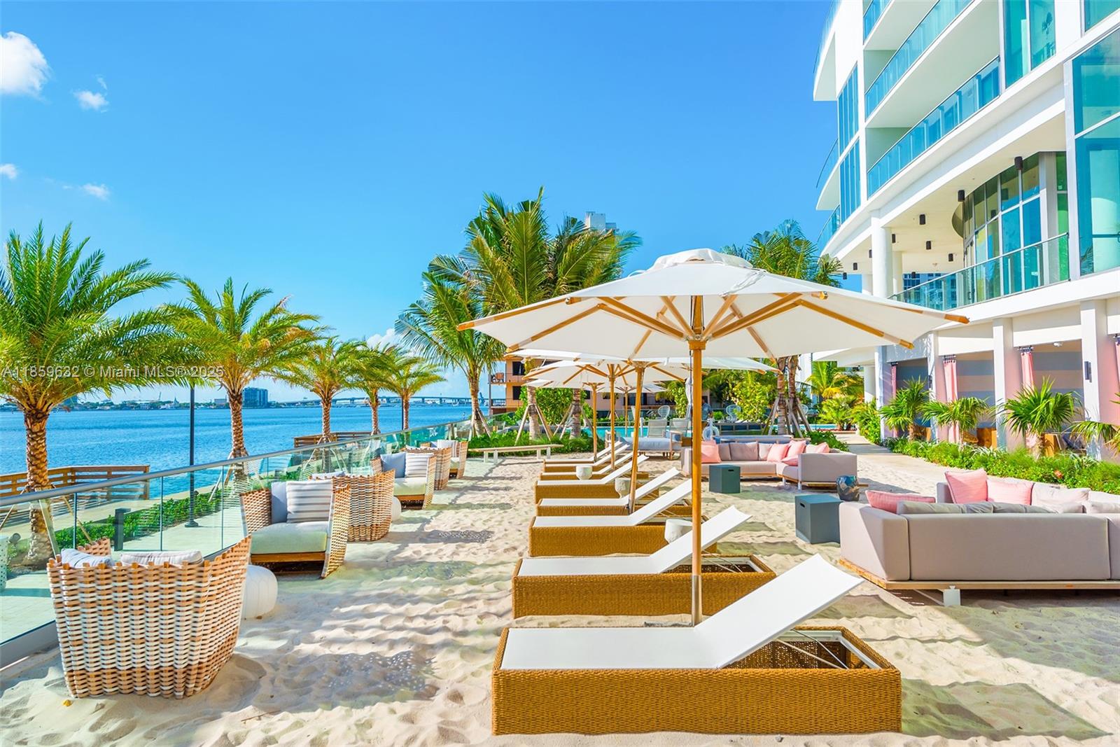 image Biscayne Beach46