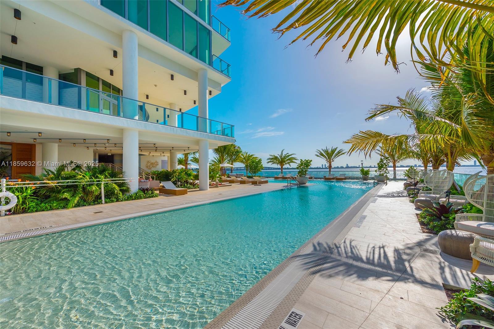 image Biscayne Beach53