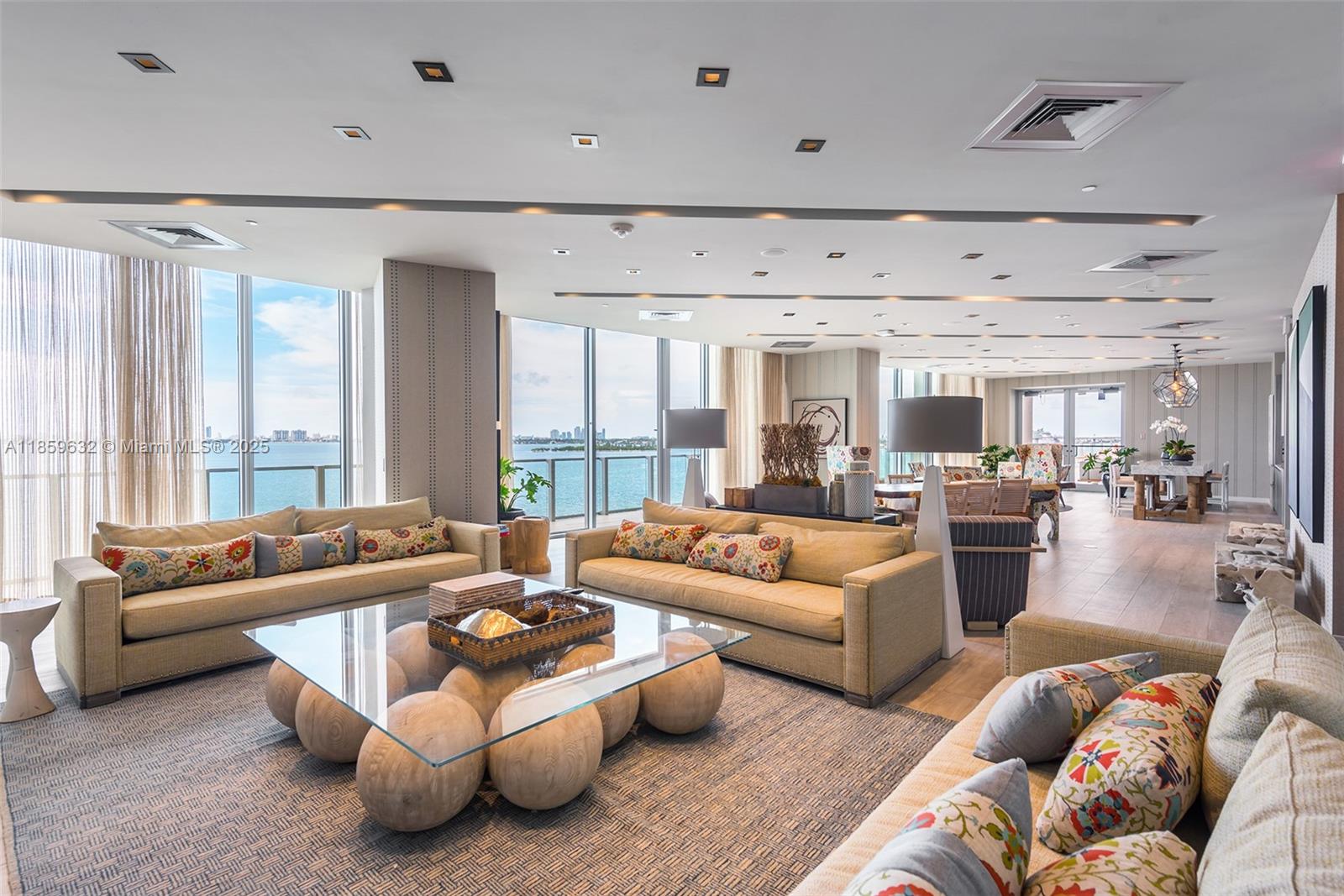 image Biscayne Beach73