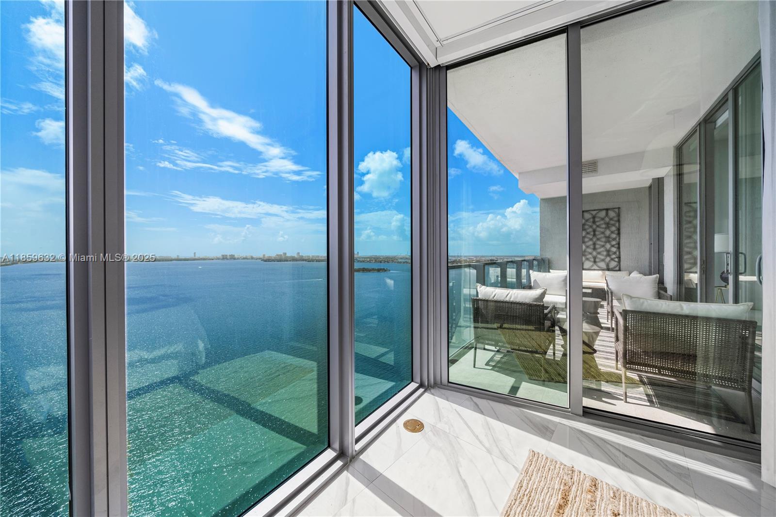 image Biscayne Beach8