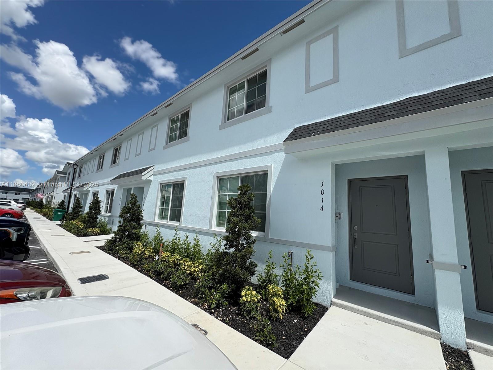 1014 NW 6th Ter #1014