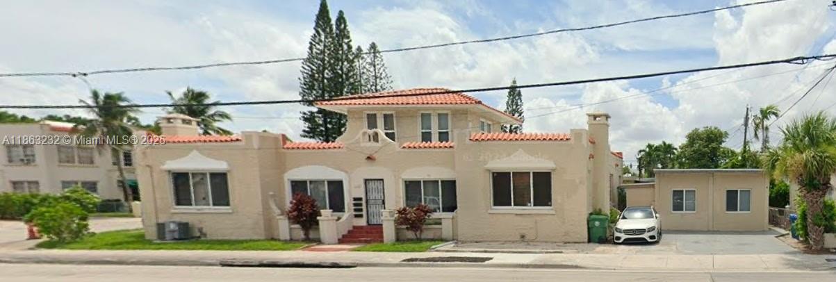 1122 SW 17th Ave #4