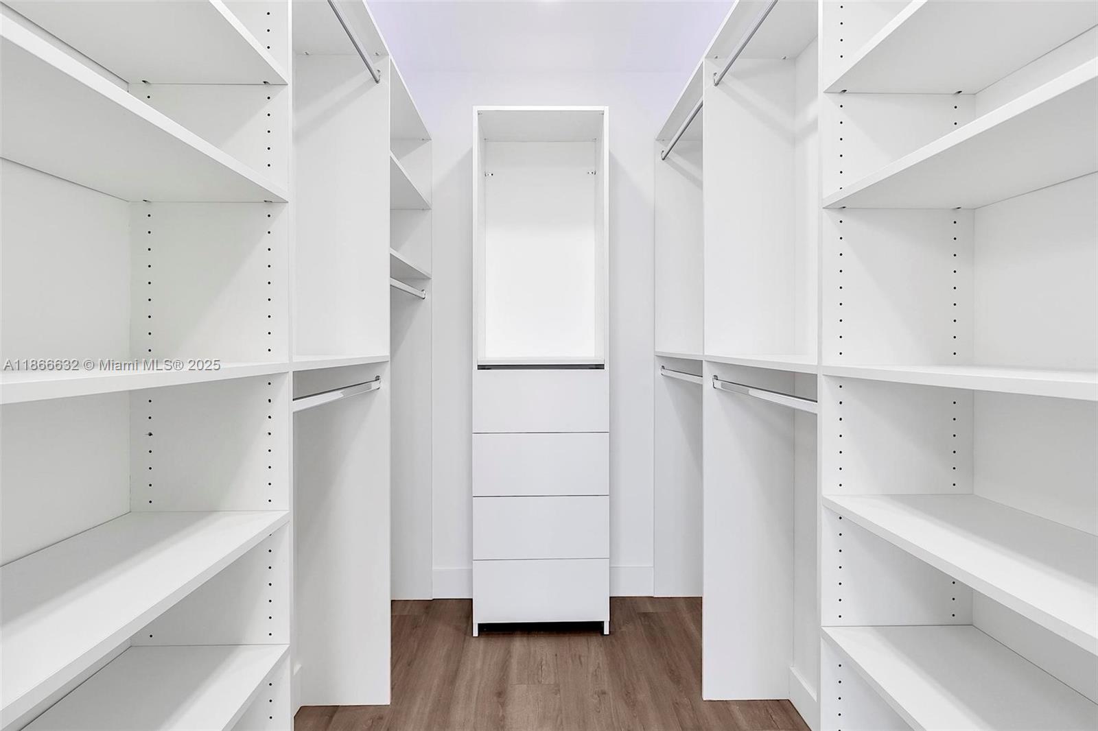 780 NE 69th St #910 Miami, FL 33138