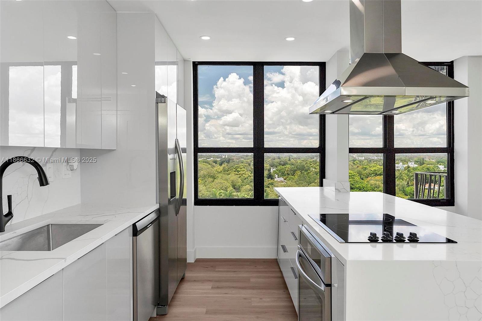 780 NE 69th St #910 Miami, FL 33138