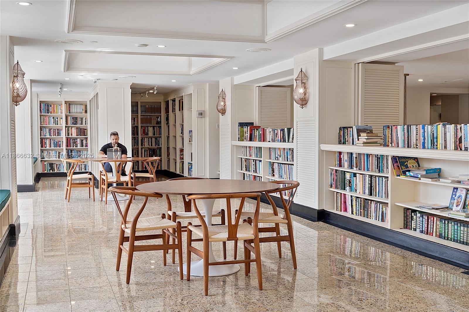 780 NE 69th St #910 Miami, FL 33138