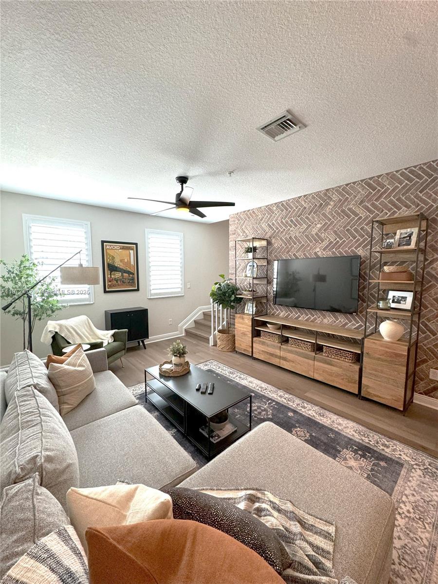 1020 SW 147th Ave #10608