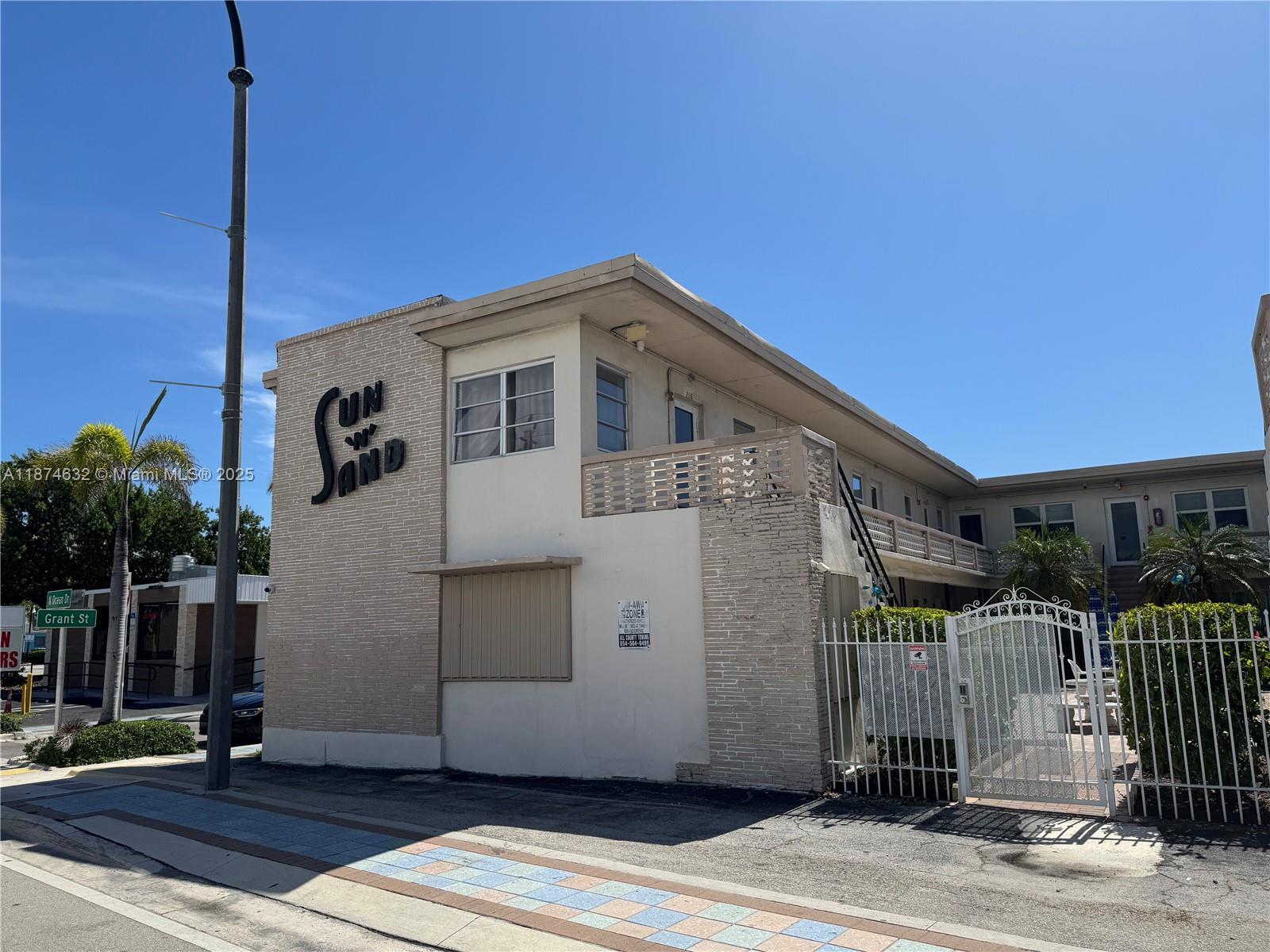 1315 N Ocean Dr #102