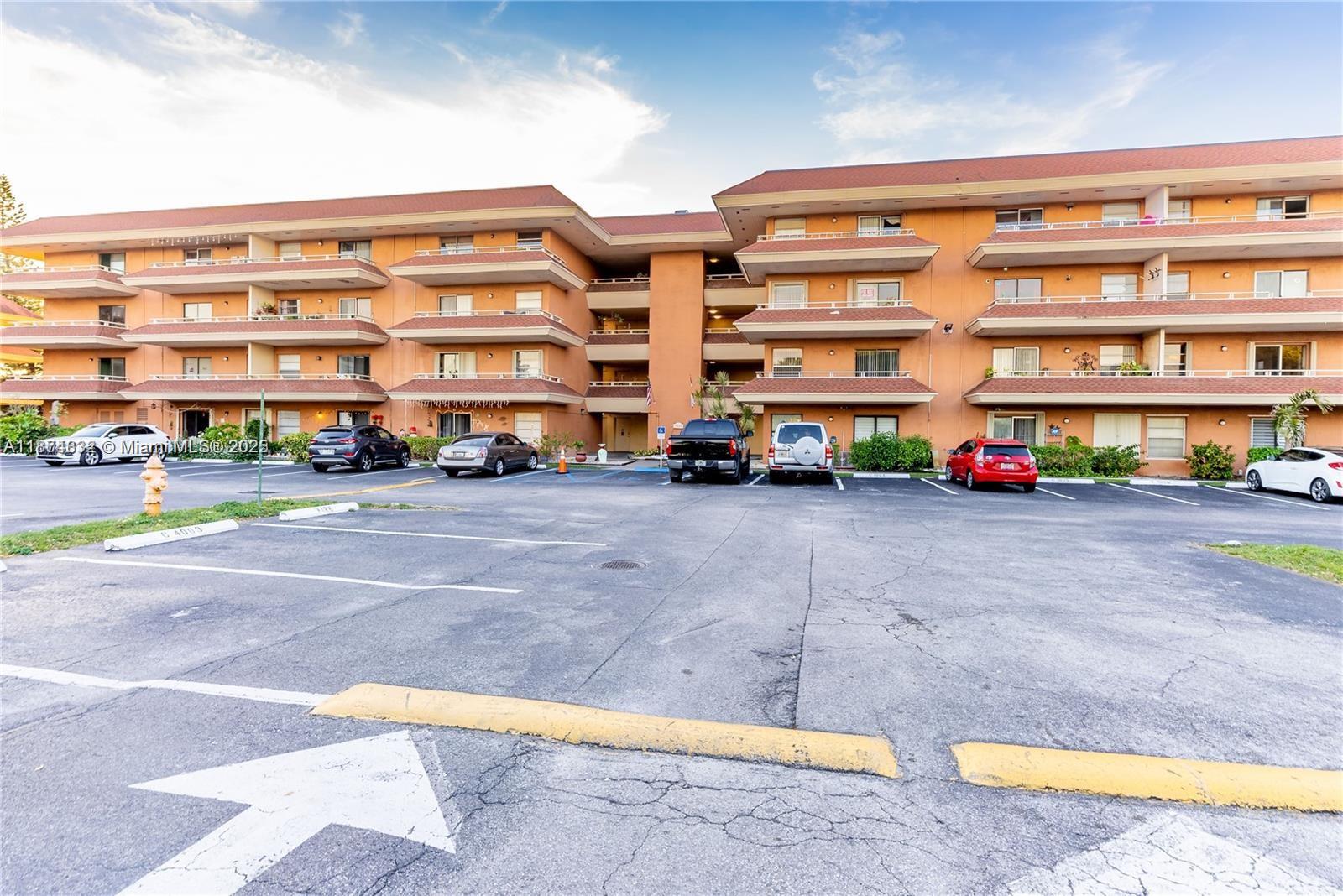 17600 NW 68th Ave #B2005