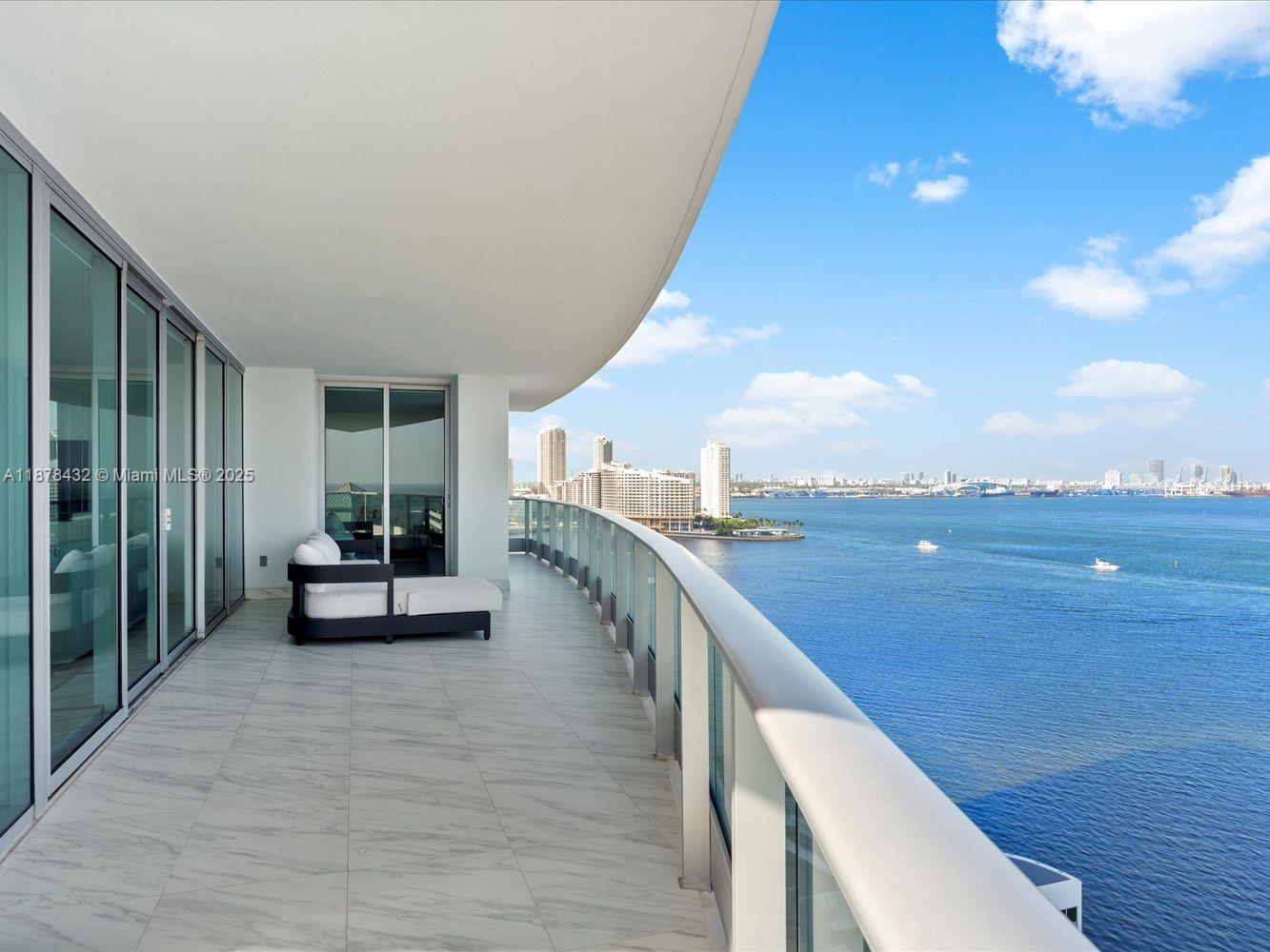 image Jade Residences19