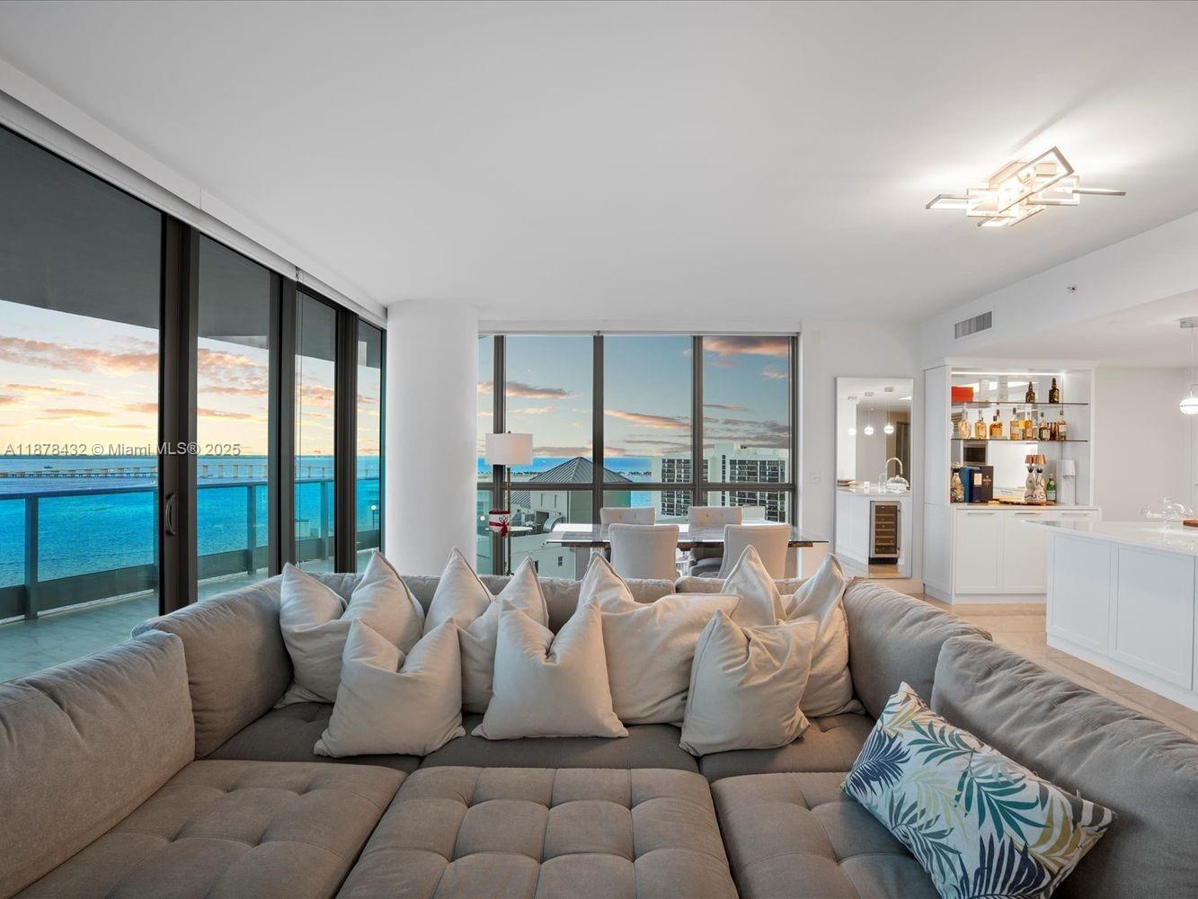 image Jade Residences35