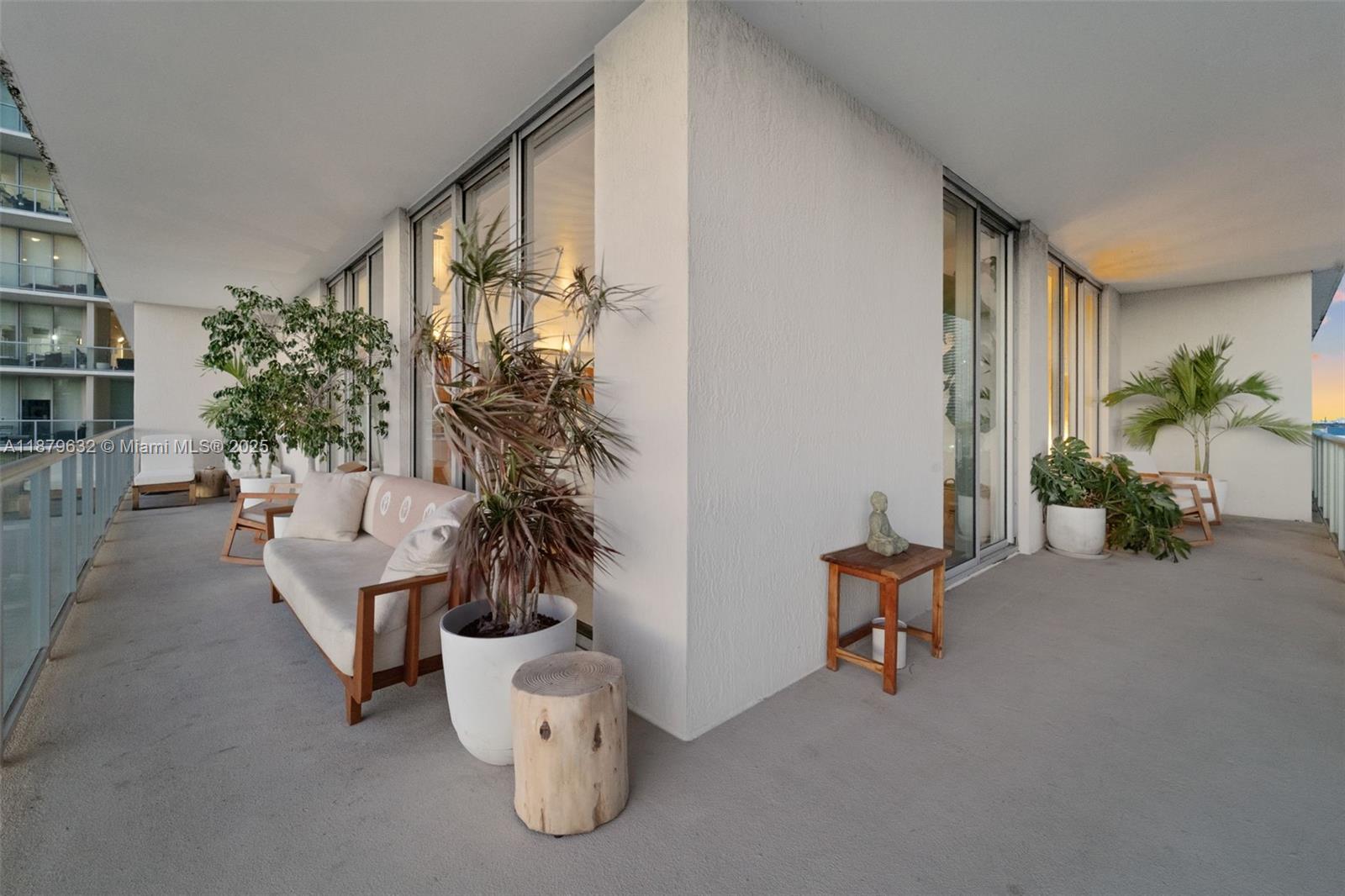 image Two Midtown Miami Condo13