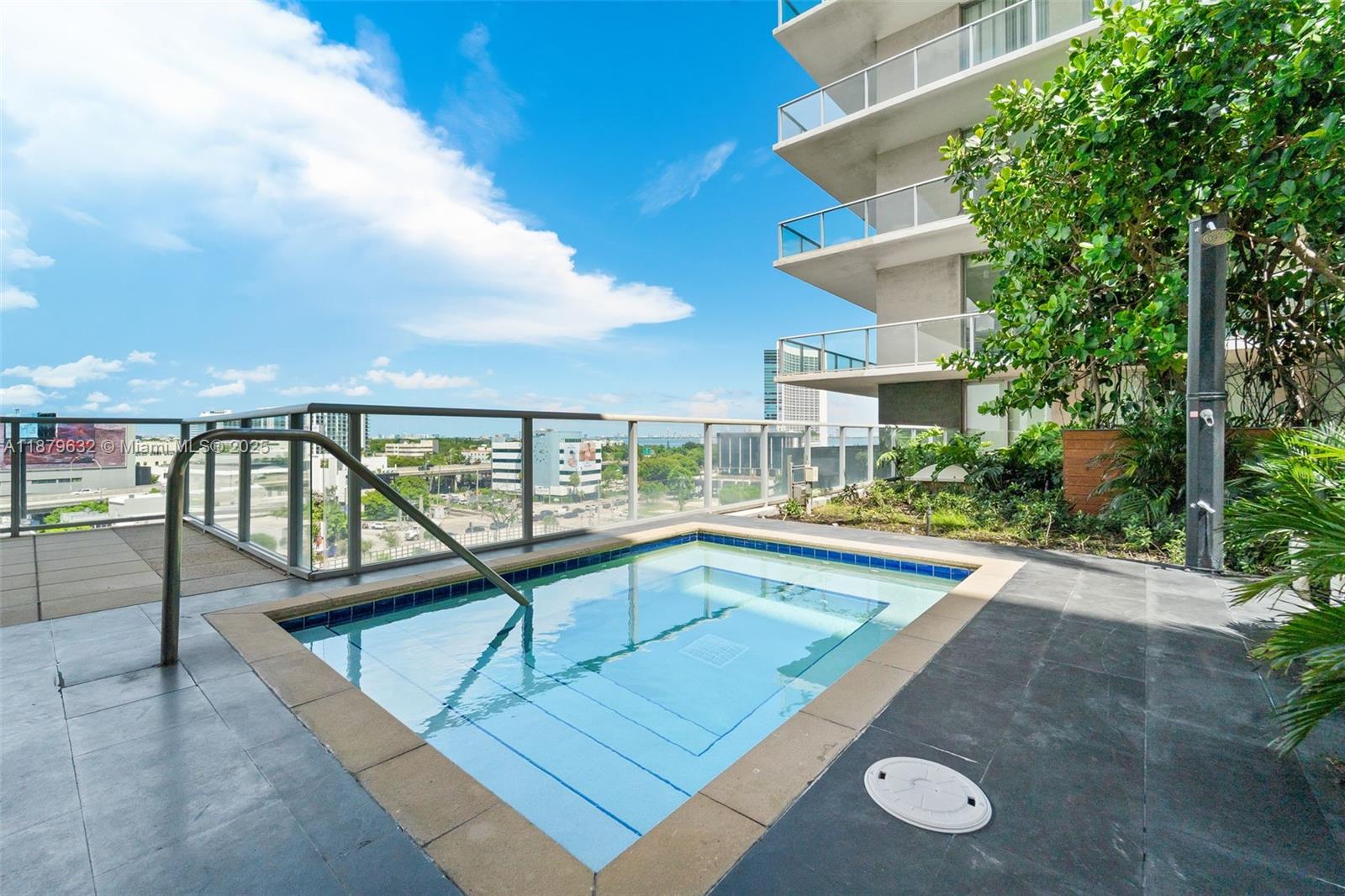 image Two Midtown Miami Condo15