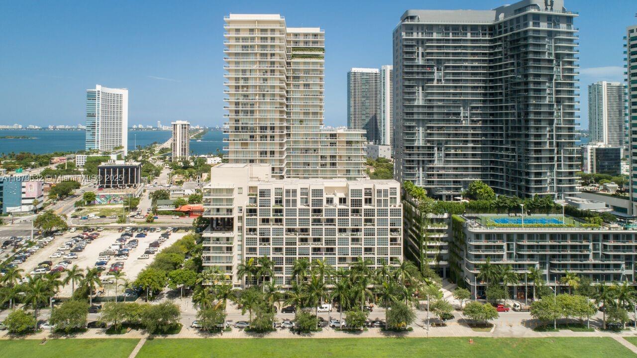 image Two Midtown Miami Condo33