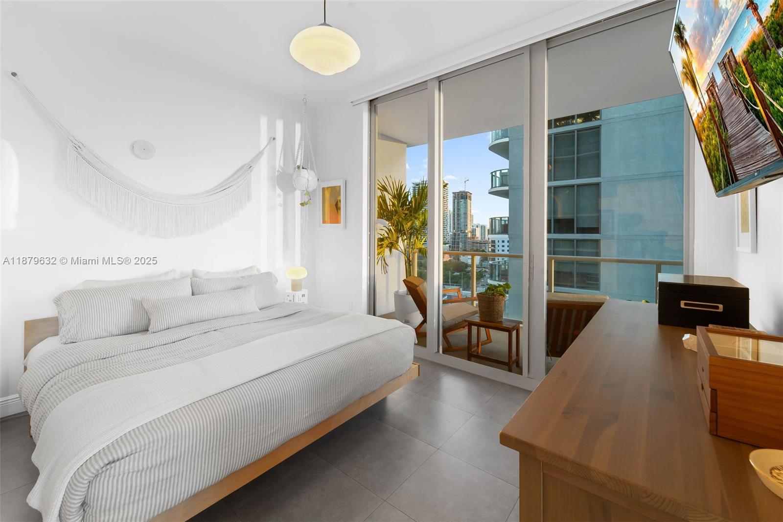image Two Midtown Miami Condo7