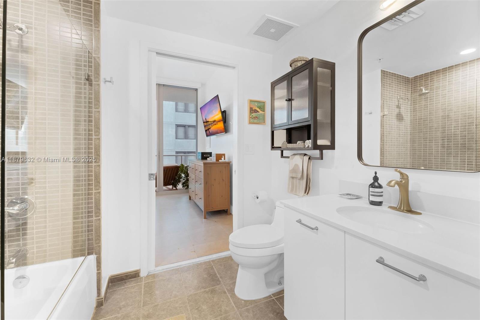 image Two Midtown Miami Condo8