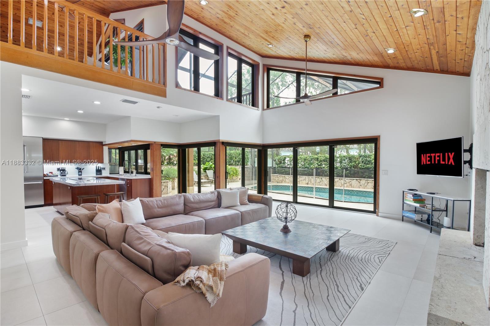 8120 SW 182nd St Palmetto Bay, FL 33157