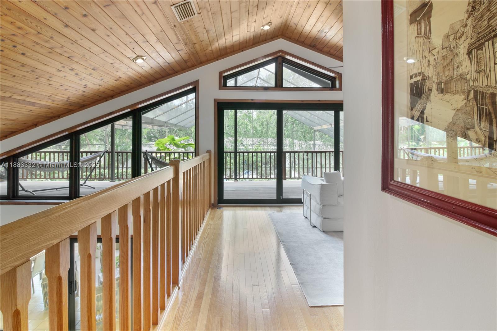 8120 SW 182nd St Palmetto Bay, FL 33157