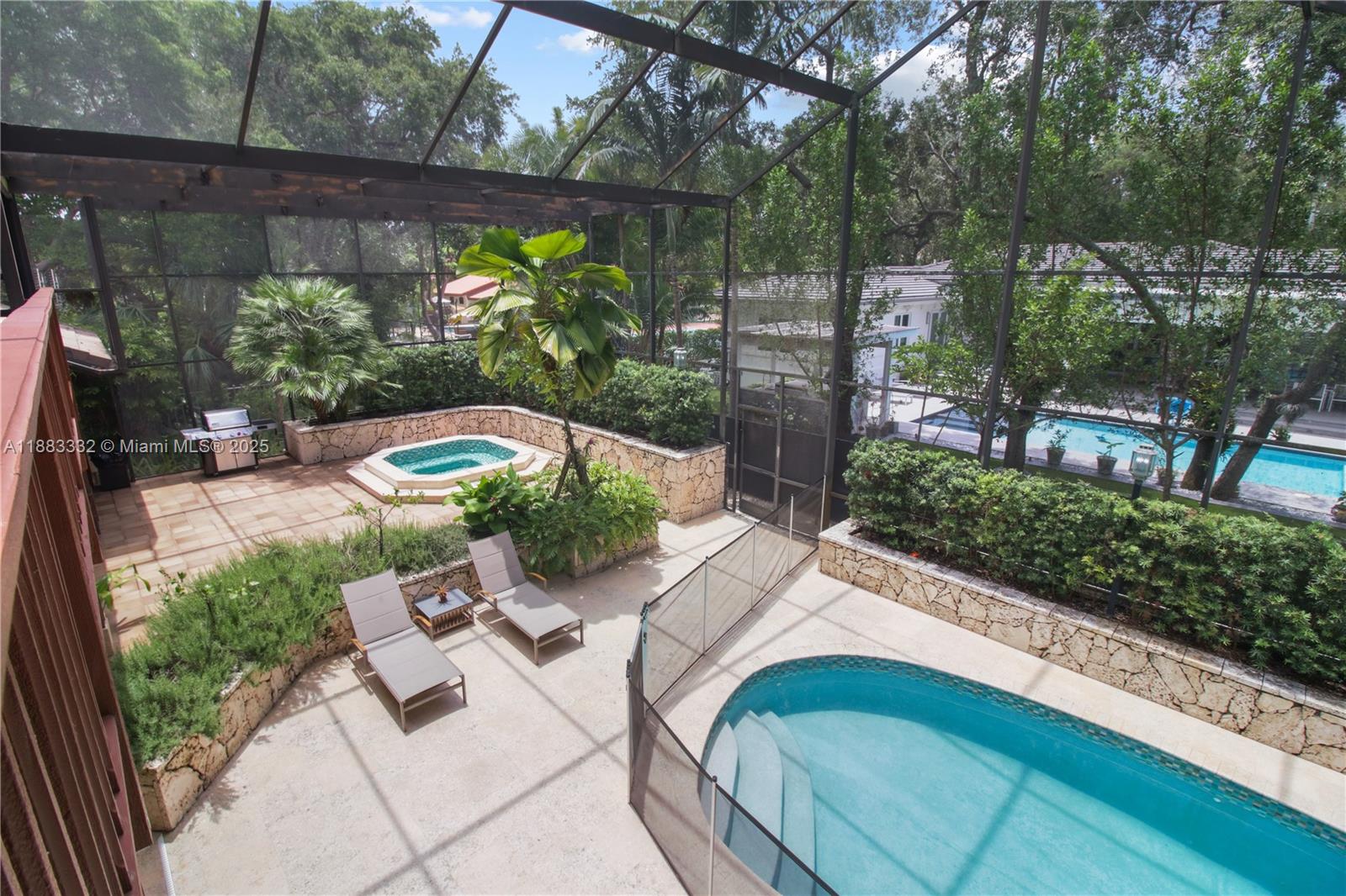 8120 SW 182nd St Palmetto Bay, FL 33157