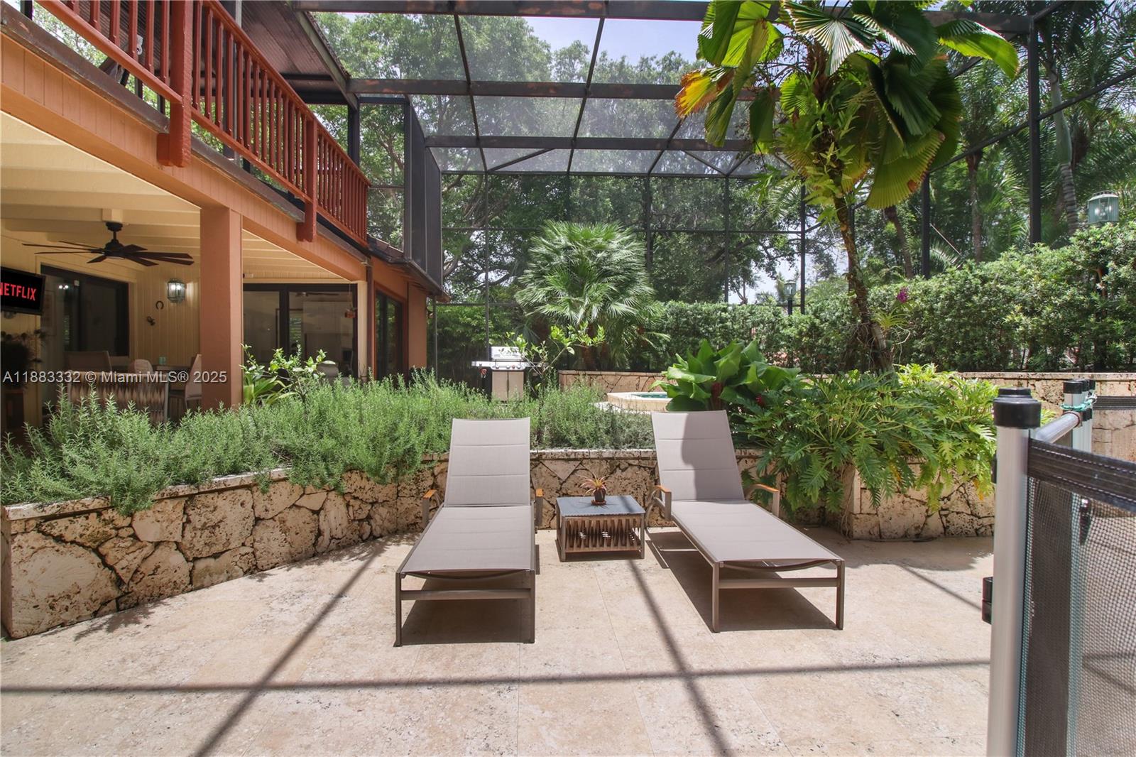 8120 SW 182nd St Palmetto Bay, FL 33157