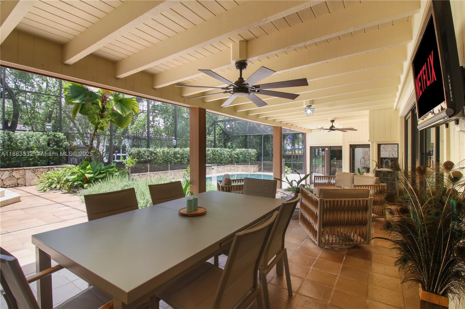 8120 SW 182nd St Palmetto Bay, FL 33157