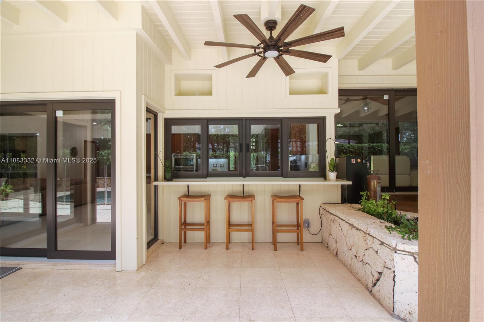 8120 SW 182nd St Palmetto Bay, FL 33157