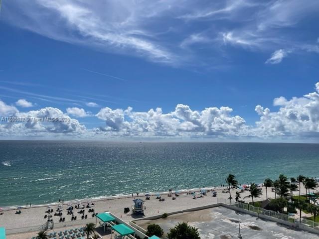 3725 S Ocean Dr #910