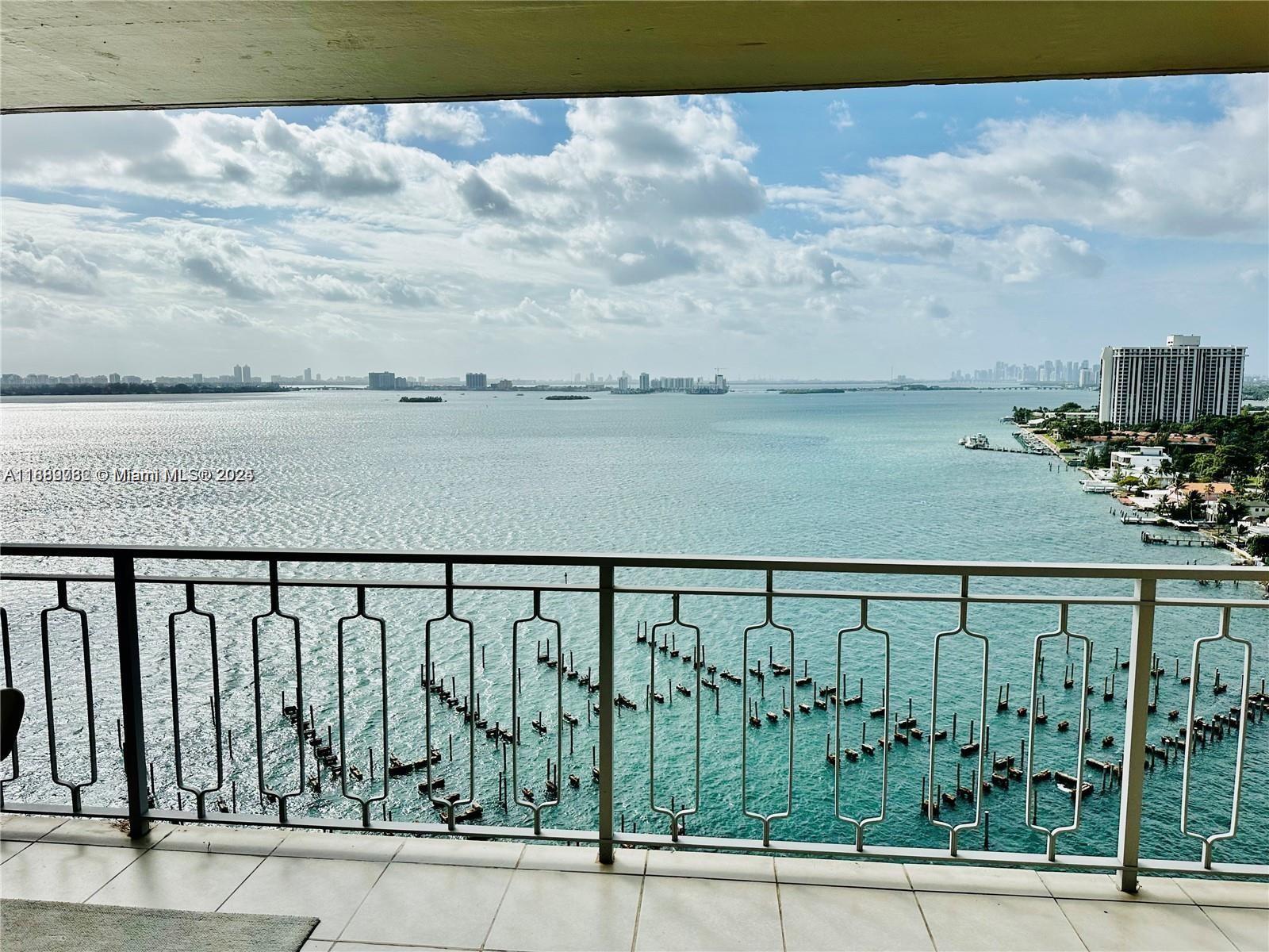 11111 Biscayne Blvd #18E Miami, FL 33181