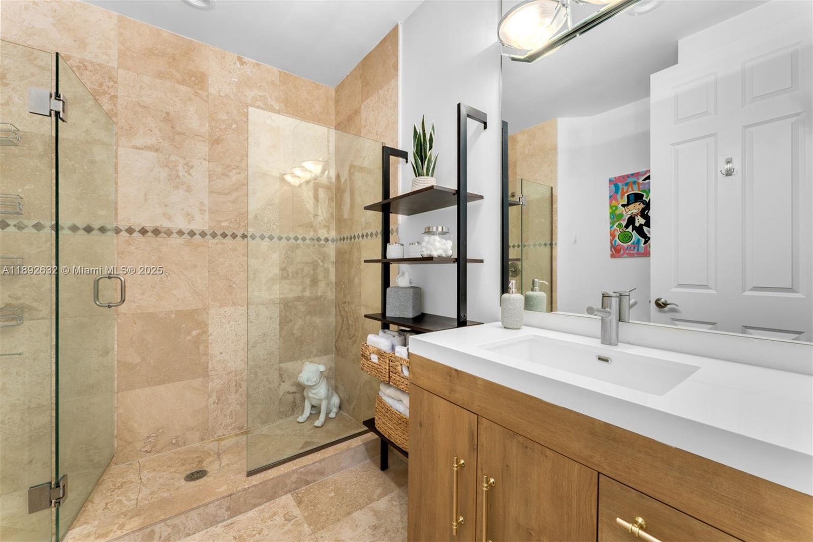 2143 N Bay Rd Miami Beach, FL 33140