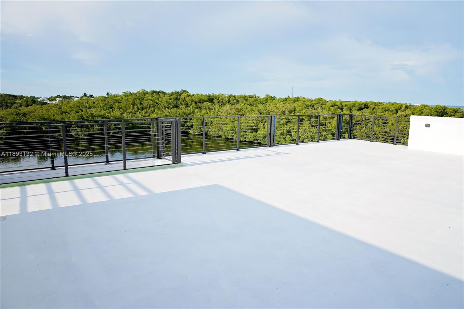 191 Fontaine Dr Tavernier, FL 33070