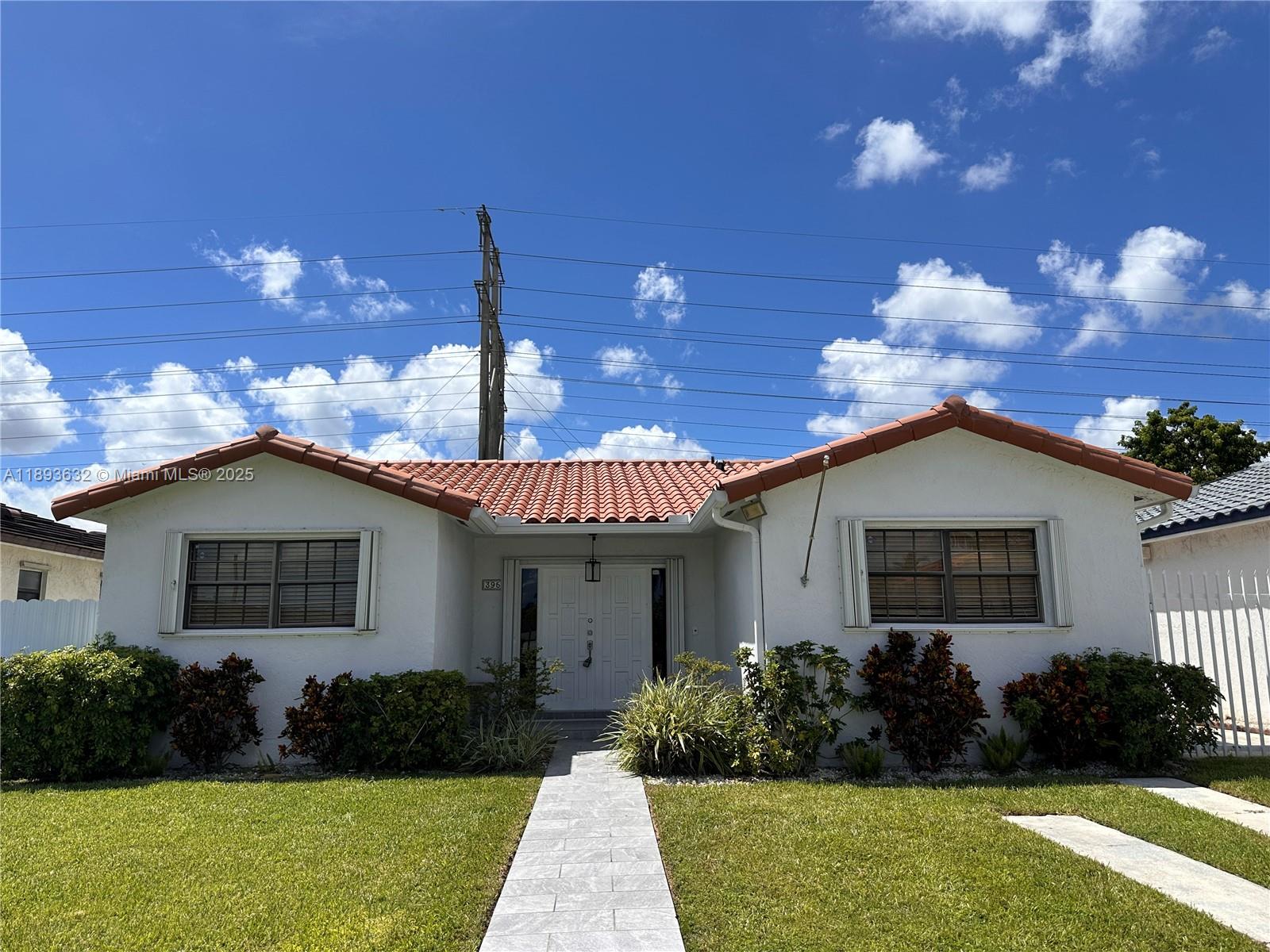 3952 SW 136th Ave #1