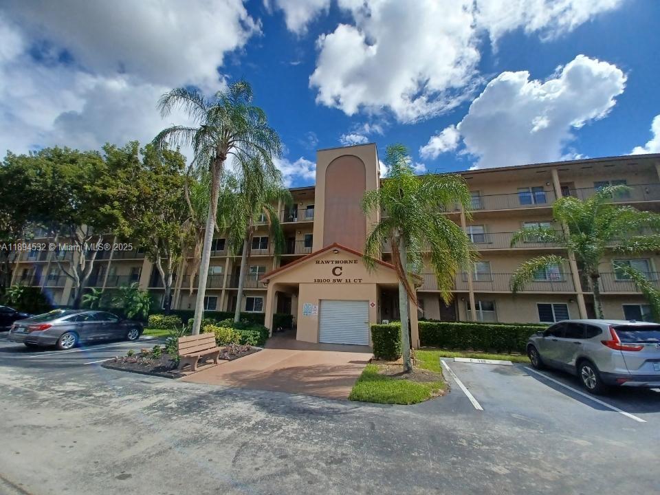 13100 SW 11th Ct #413C