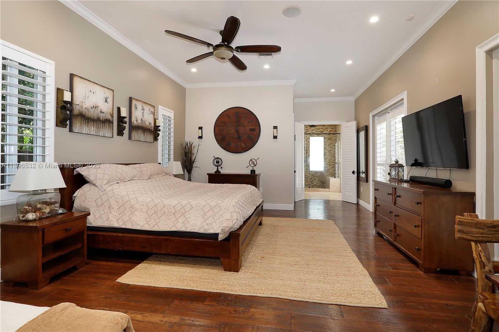 6461 SW 74th St South Miami, FL 33143