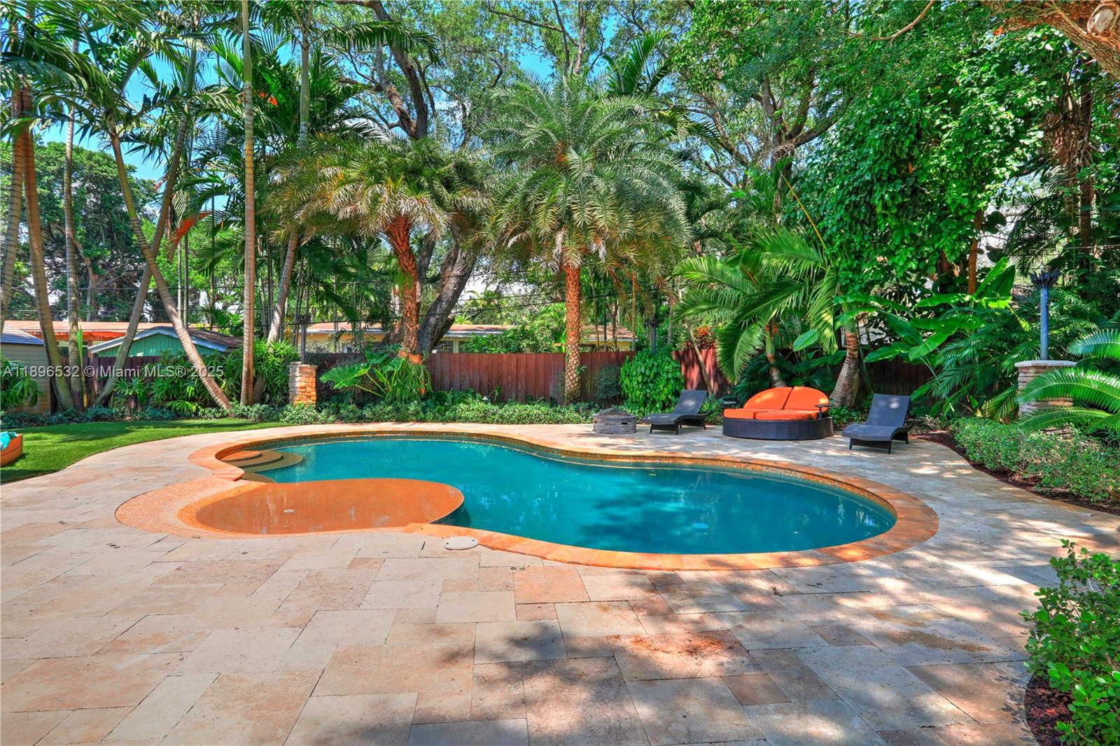 6461 SW 74th St South Miami, FL 33143