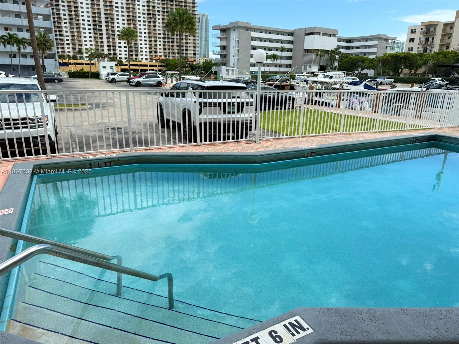 3860 NE 170th St #412 North Miami Beach, FL 33160