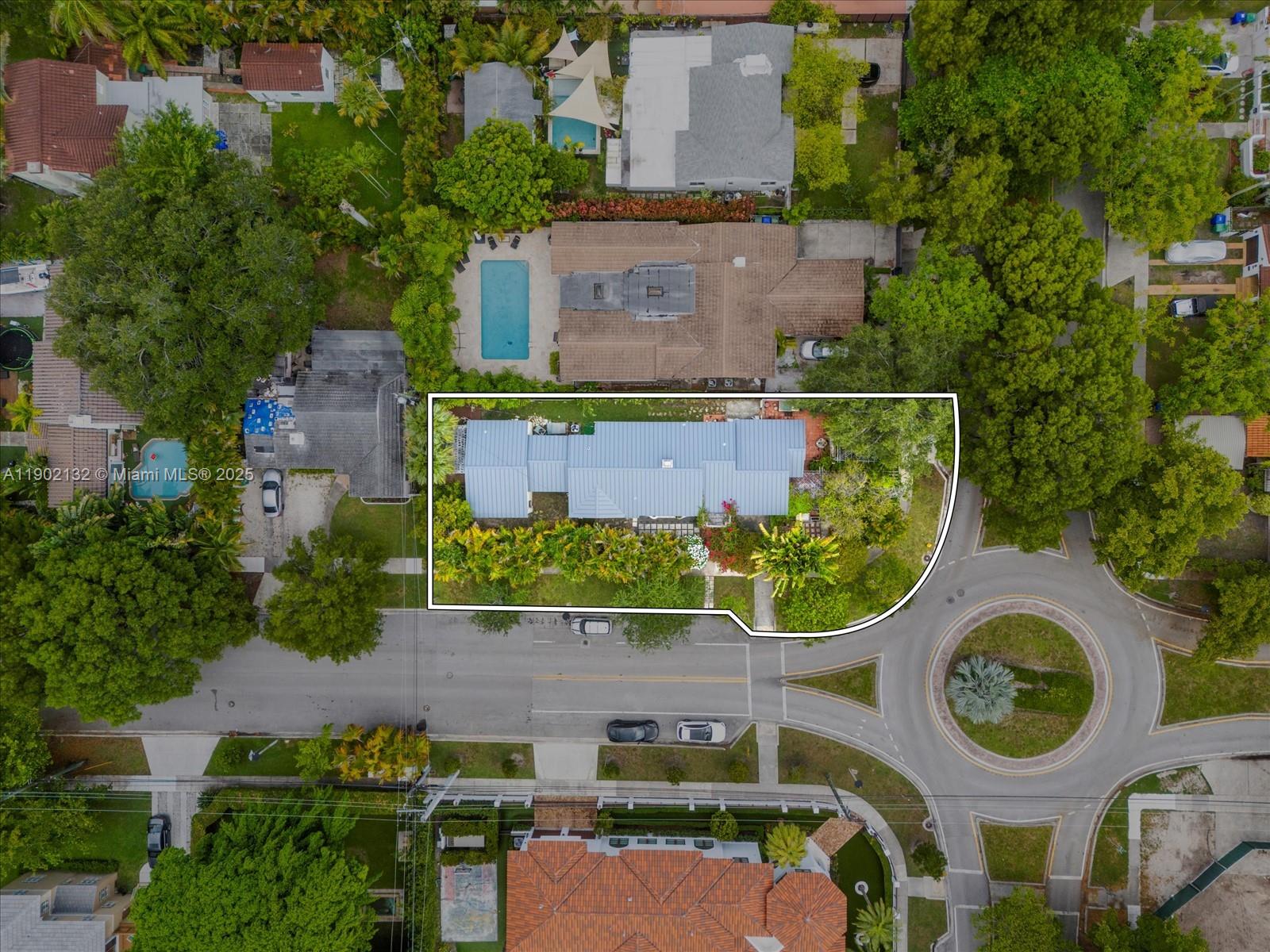 2700 SW 4th Ave