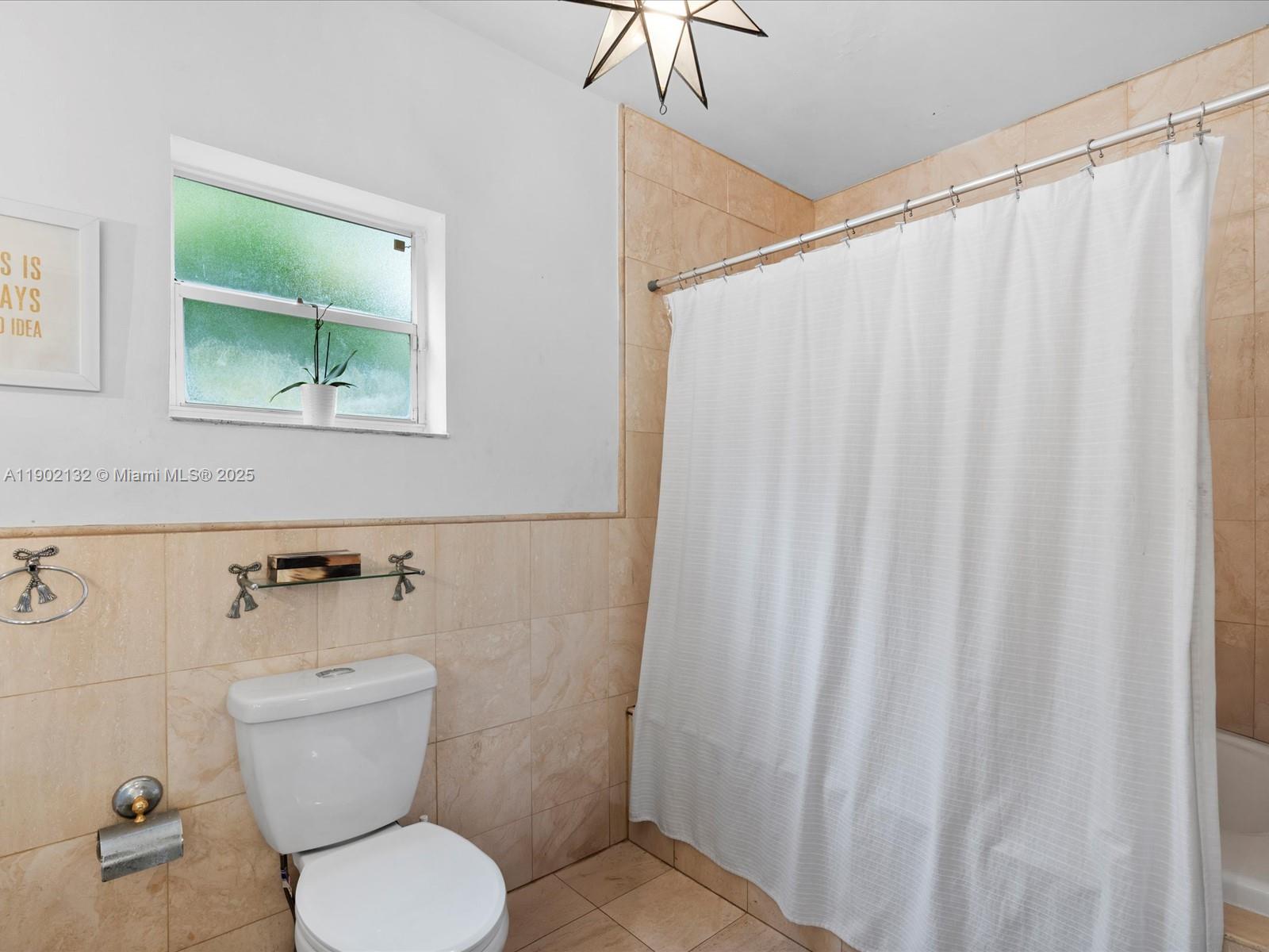 2700 SW 4th Ave Miami, FL 33129