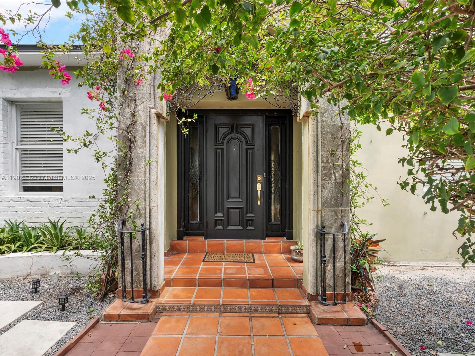 2700 SW 4th Ave Miami, FL 33129