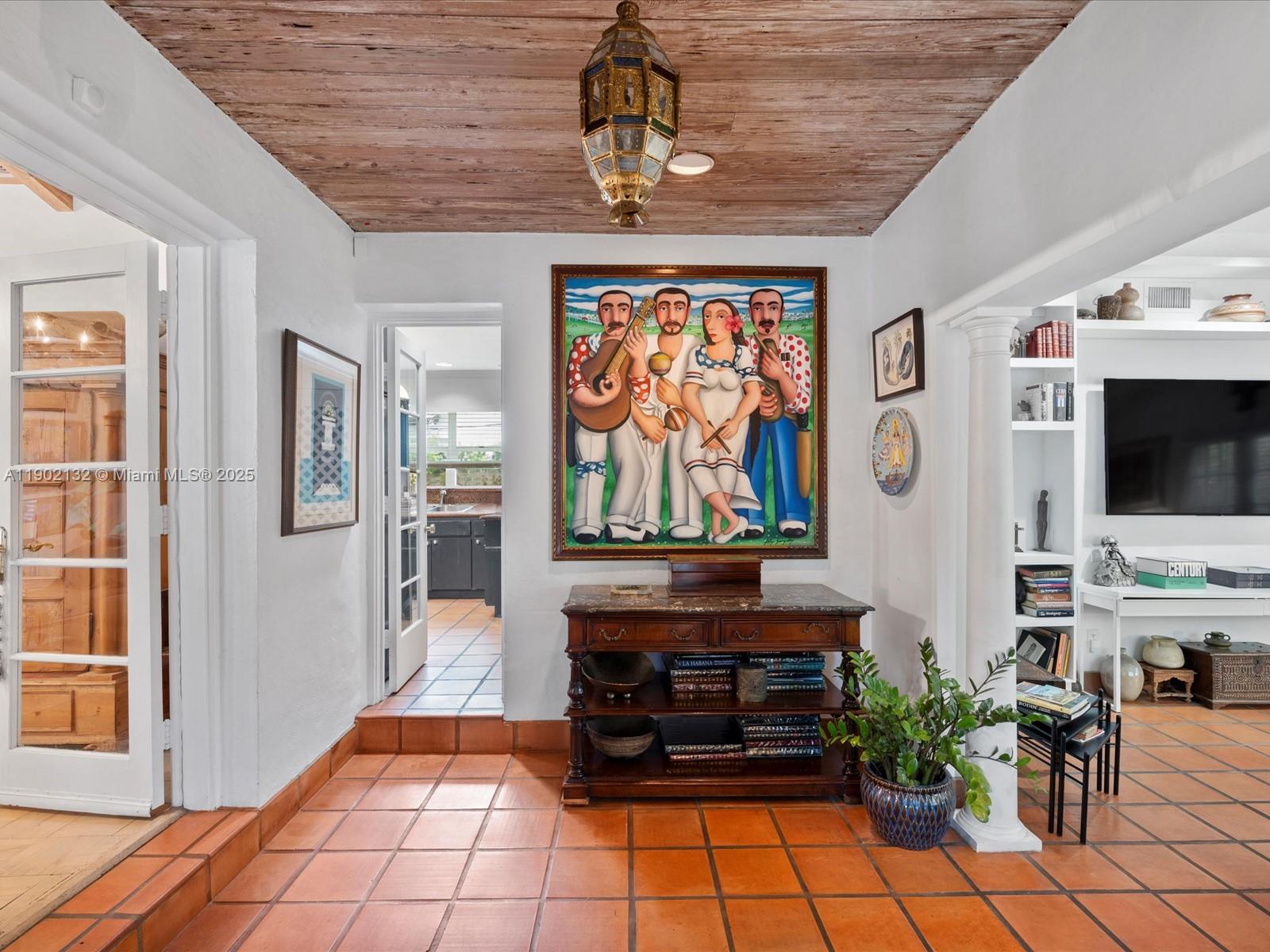 2700 SW 4th Ave Miami, FL 33129