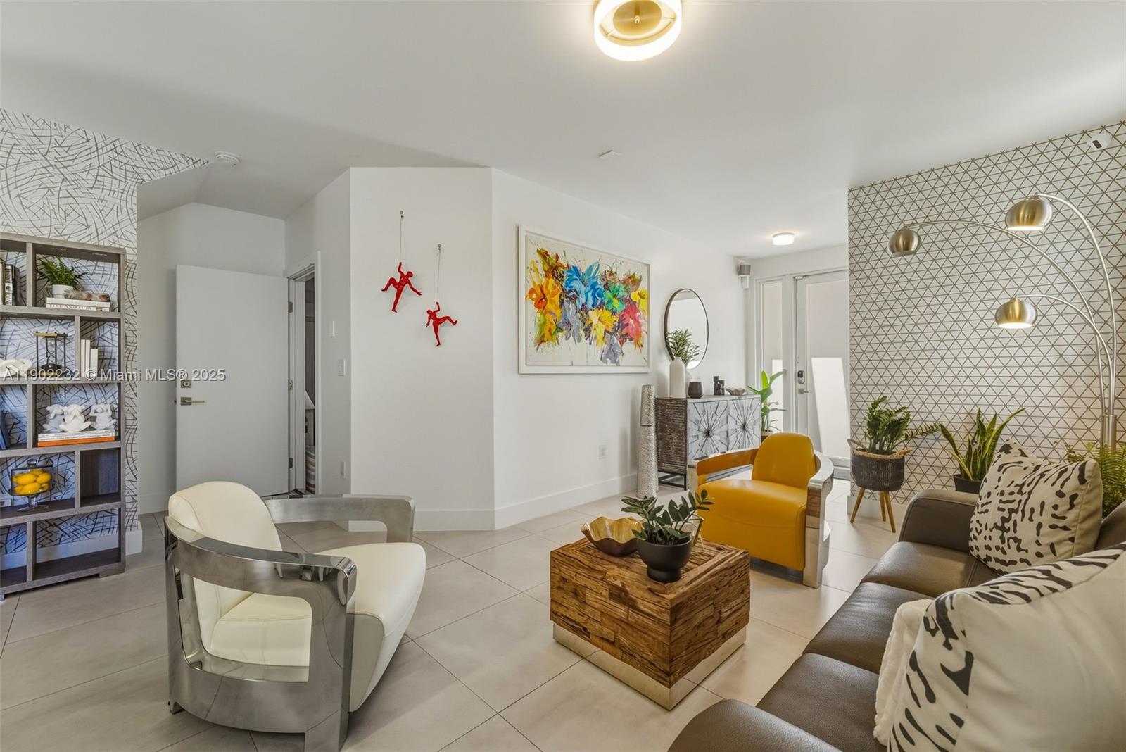 10359 NW 67th Ter Doral, FL 33178