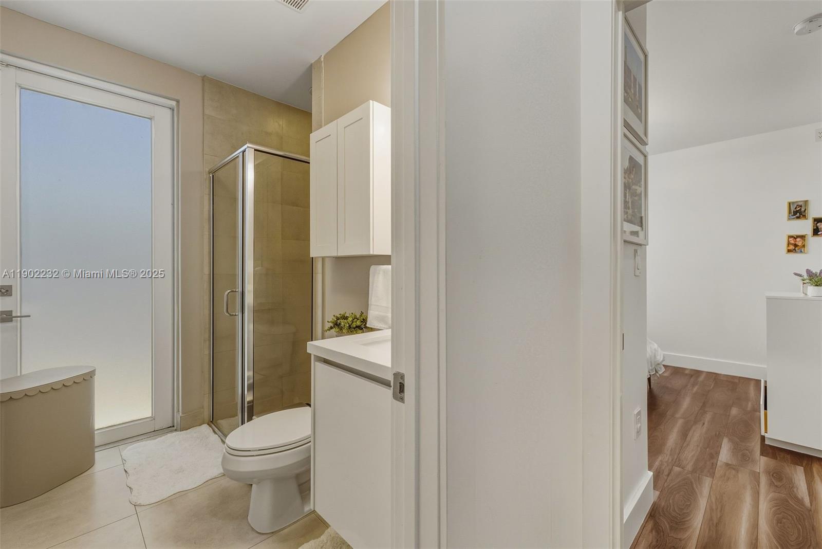 10359 NW 67th Ter Doral, FL 33178