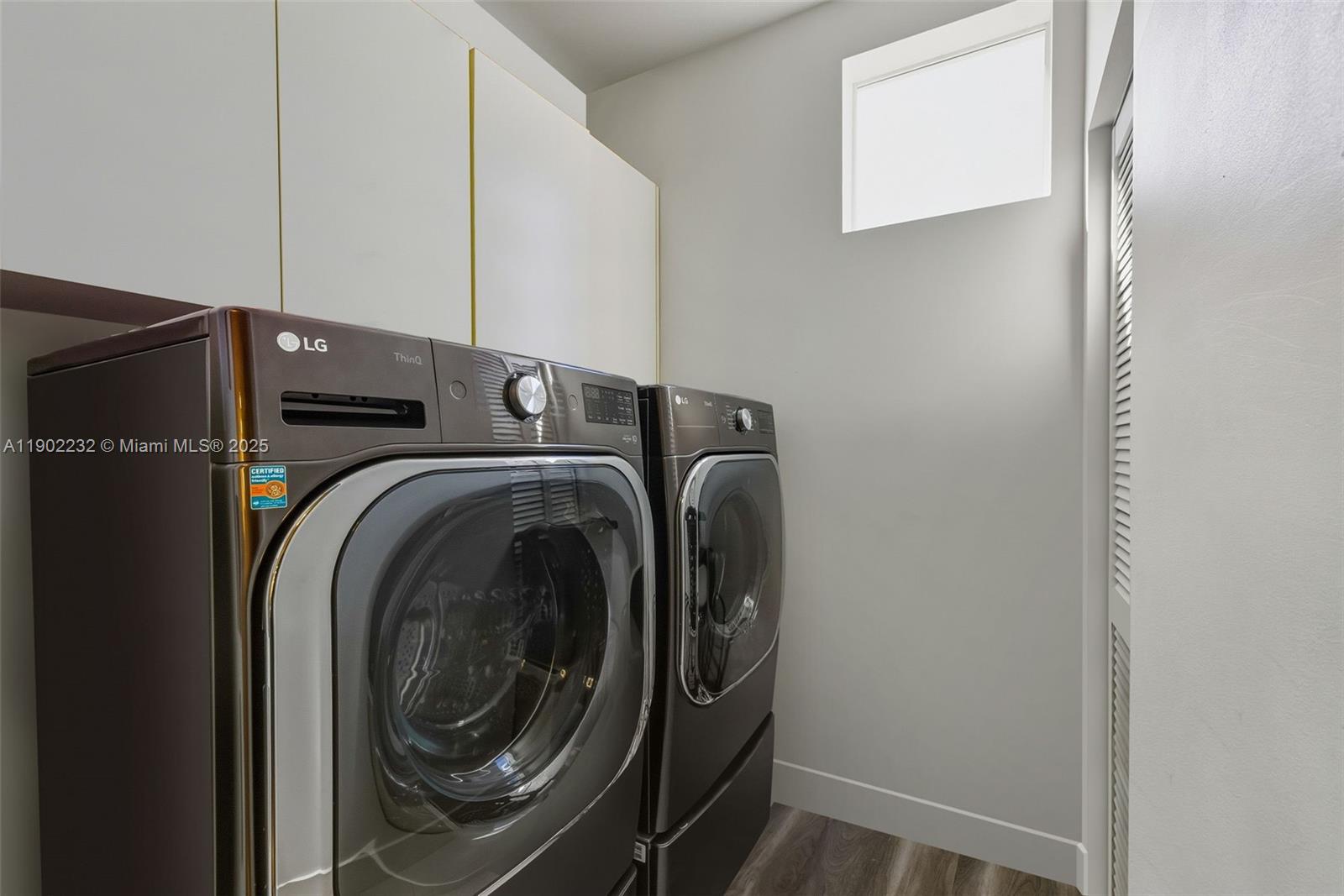 10359 NW 67th Ter Doral, FL 33178